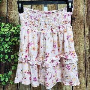 NWT! Kendall & Kylie Tiered Skirt Size Large